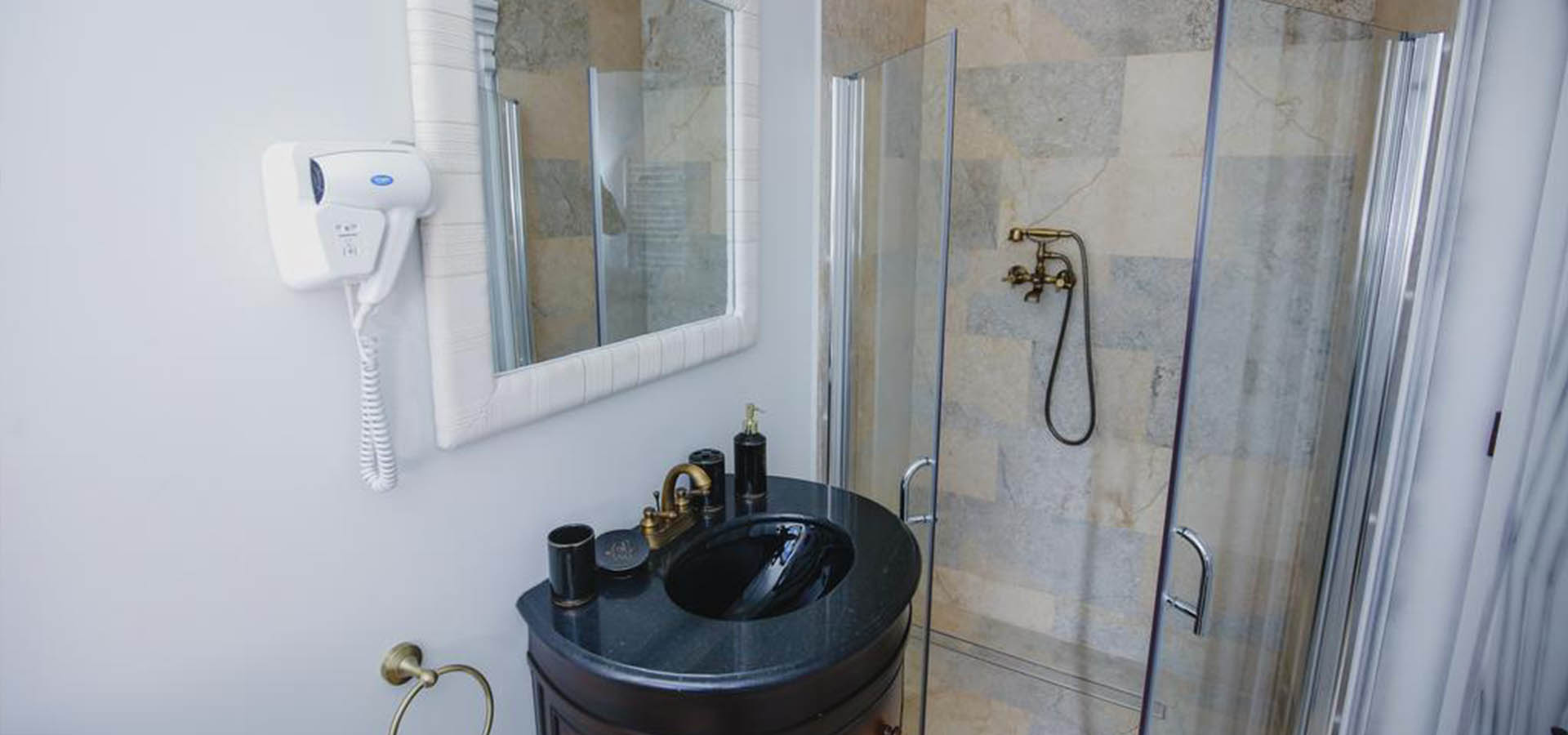 Pensiunea Narcisa Cazare Cacica, Bucovina